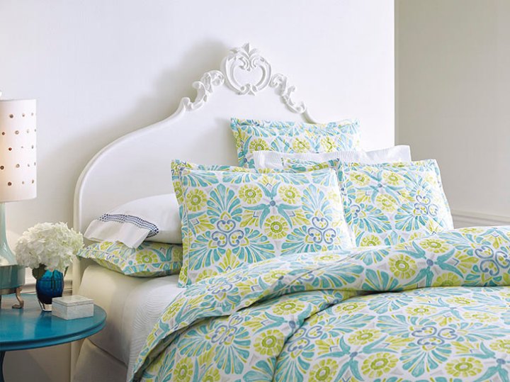 PaintedMedallionBedding_6